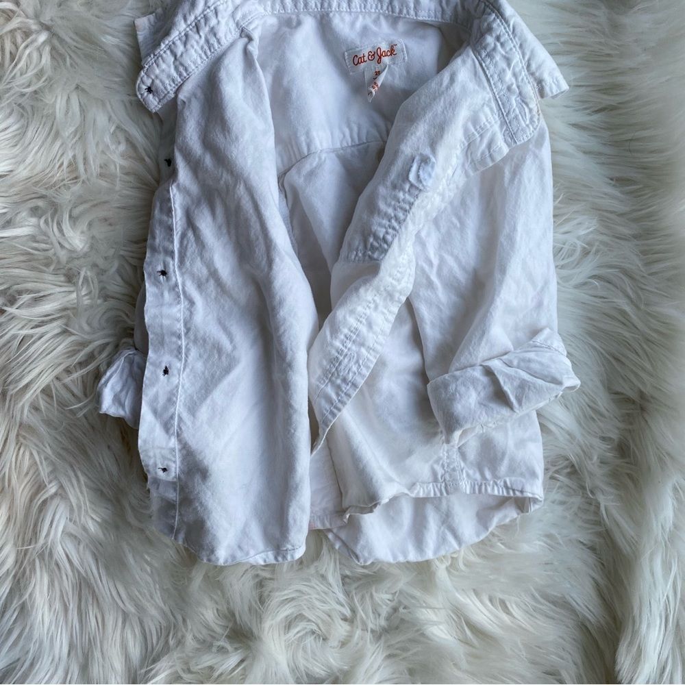 White button up - Picture 5 of 7